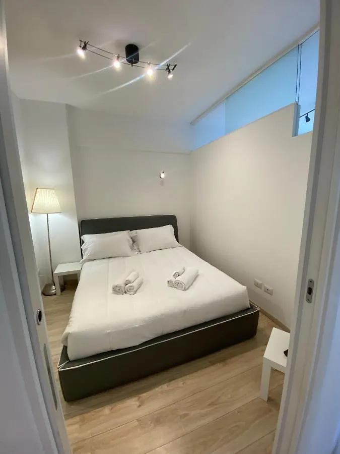 Ponte Tazio Home By Ghor Rome 0*,