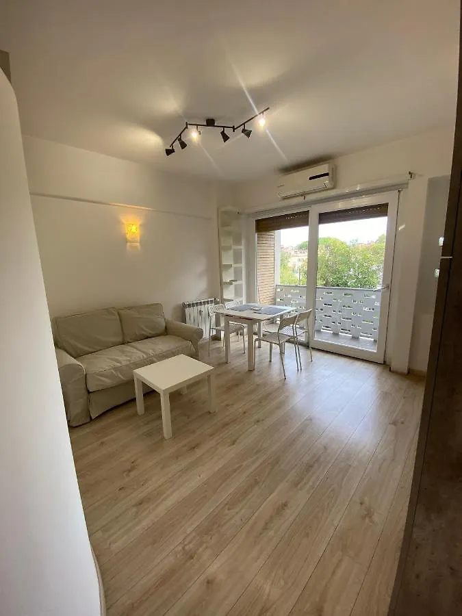 Ponte Tazio Home By Ghor Rome Apartment